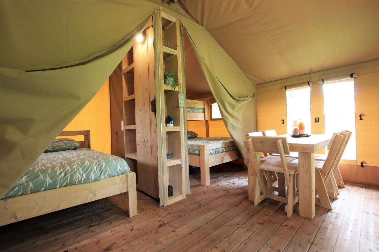 Tente Safari Lodge Ferme Carrique Tardets-Sorholus ภายนอก รูปภาพ