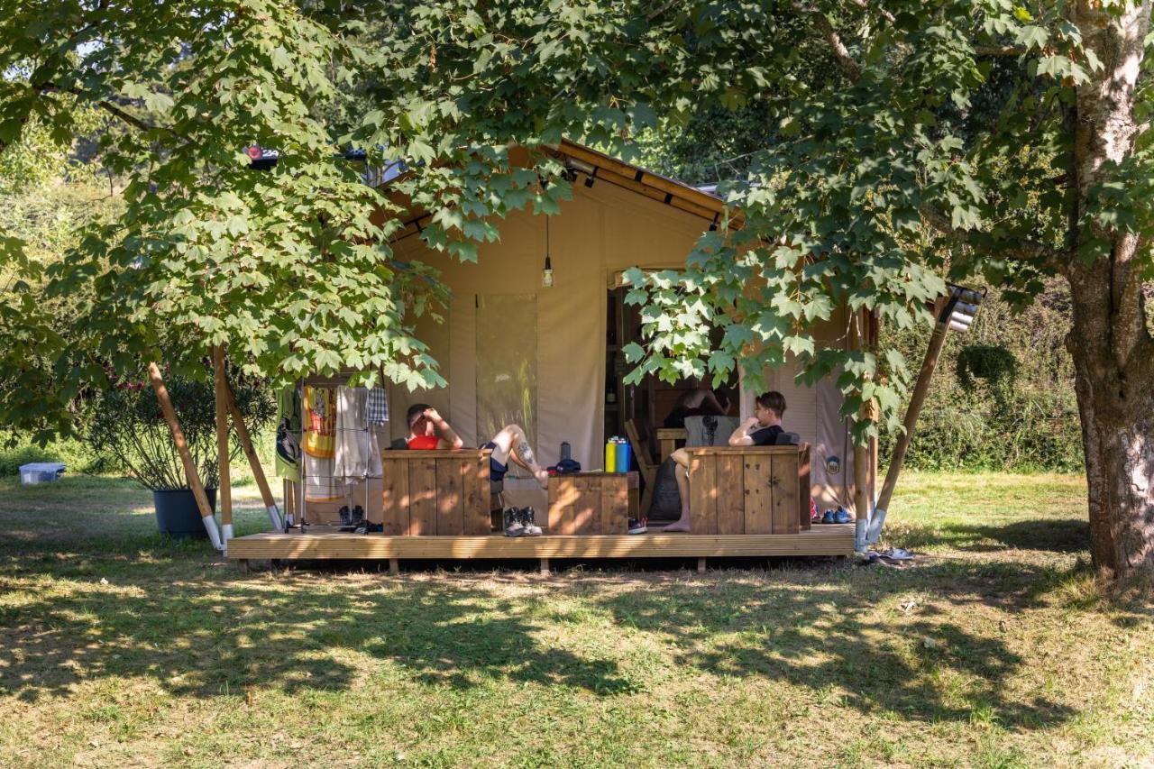 Tente Safari Lodge Ferme Carrique Tardets-Sorholus ภายนอก รูปภาพ